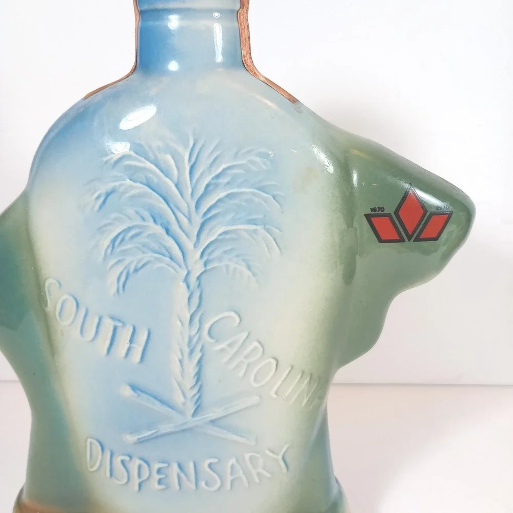 Vintage 1970 Jim Beam Decanter South Carolina Tricentennial Blue Porcelain